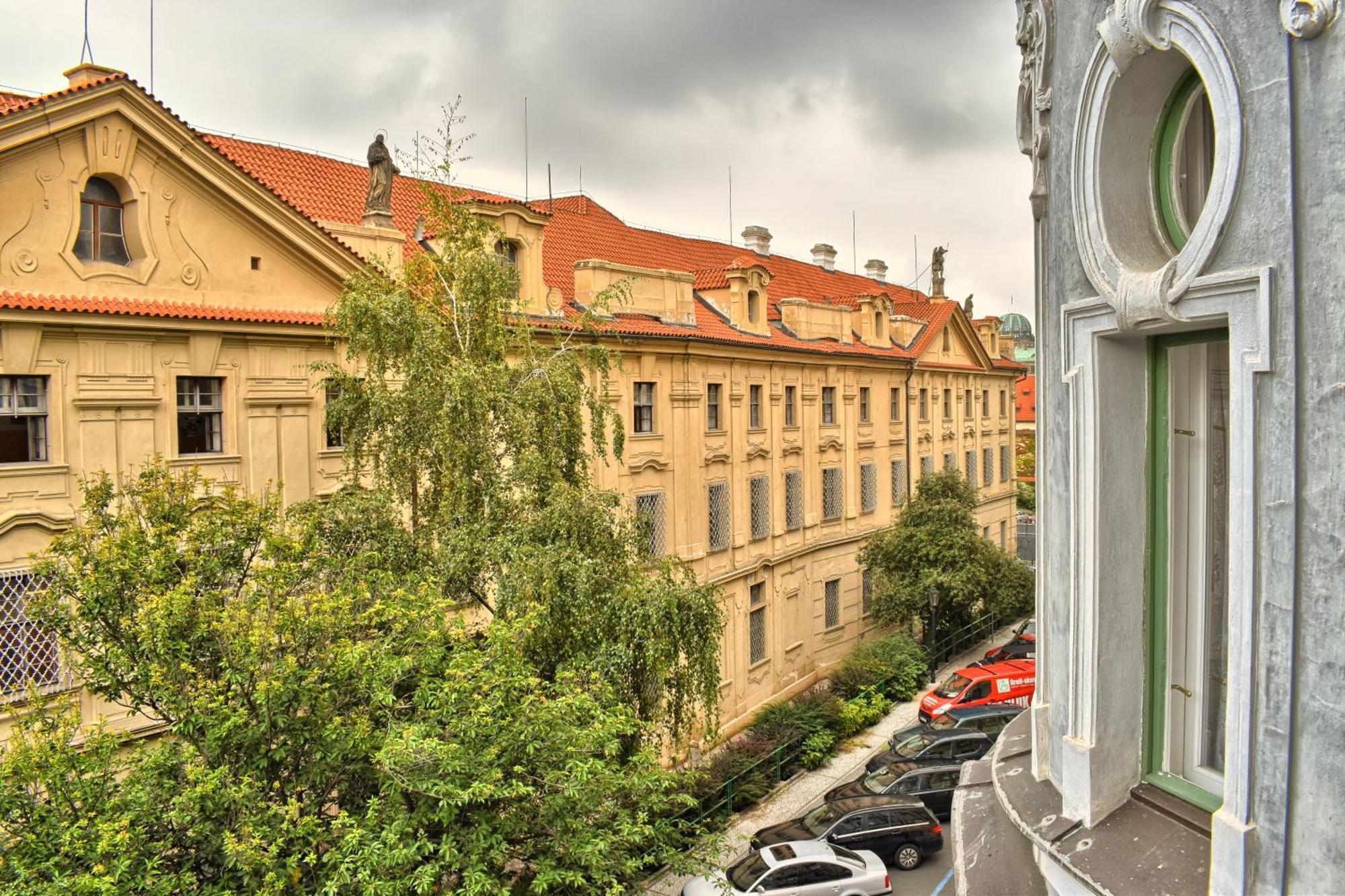 Milosrdnych Apartments Praga Exterior foto